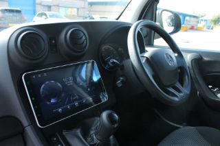 Mercedes Benz Citan OEM Style Radio, universal radio installed photo, for reference