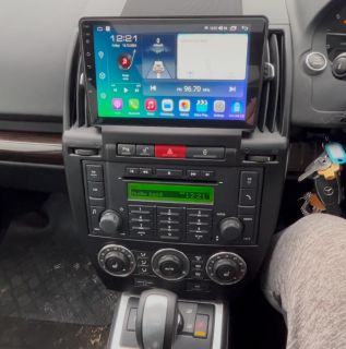 Picture of LAND ROVER FREELANDER 2 2007-12 9" GPS ANDROID 13.0 WIFI 4G CARPLAY BT 9785